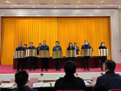 郧阳区人社局离退休干部党支部荣获全省离退休干部“示范党支部”称号