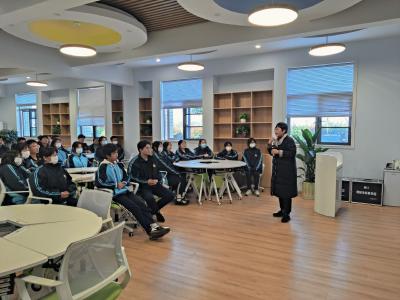 郧阳区一中：教学视导引提升  多措共育促成长