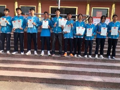 郧阳区第二中学学子在市第七届运动会青少年体育类田径比赛获佳绩