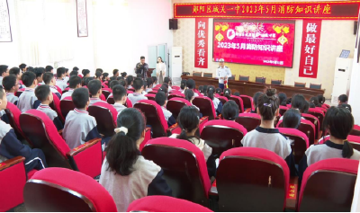 沉浸式体验 这场主题党日活动走实又走心