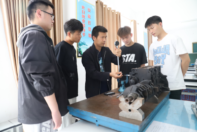 郧阳科技学校邹俊：心若向阳 一路花开