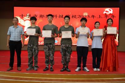 郧阳科技学校：多彩社团打造学生成长乐园