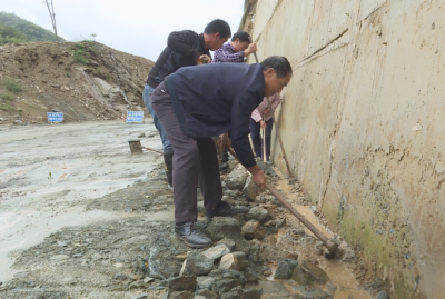 郧阳区叶大乡：群策群防群治 确保群众安全