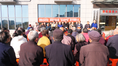 郧阳区开展“百案说民法图书捐赠暨法治文化基层行”活动