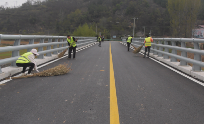 【提升公共服务质量】郧阳区交通运输局：乡村振兴路先行 修路惠民暖人心