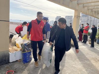 郧阳区城市文明创建中心：“五亮五共”见行动 齐抓共管治环境