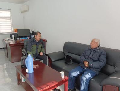 高传印：践行誓言六十载 退而不休报党恩