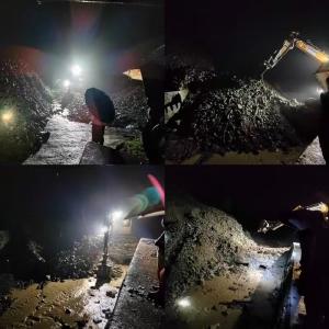 郧阳区叶大乡成功处置一起因山体垮方致河道堵塞险情