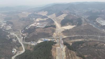 【奋力建支点 冲刺开门红】玄岳大道郧阳段加快建设 6月底可具备通车条件