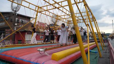 郧阳区举办“穿越千年 郧遇良缘”七夕青年联谊会