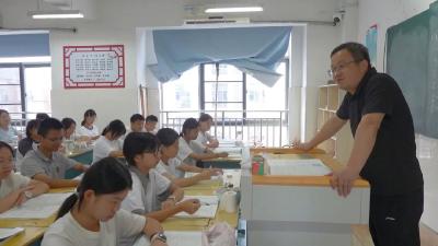 优秀教师风采 | 张涛：“魔法”课堂 让学生爱上数学