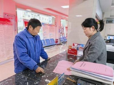 郧阳区青山镇：临时救助显温情 精准帮扶解民忧