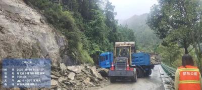 国庆“我”在岗｜风雨无阻，交通人用坚守筑牢畅通防线