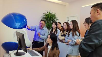 郧阳区一中：科技助力强技能 赋能心育新征程