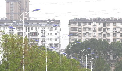 十堰郧阳：路灯“照亮”变“扮靓”，城市温度再升级