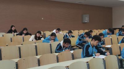 郧阳区一中：师生同考磨利剑 教学相长谱新篇