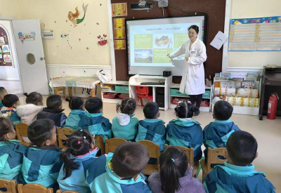 郧阳区人民医院：呵护“心灵窗户” 儿科护士进幼儿园开展护眼宣讲