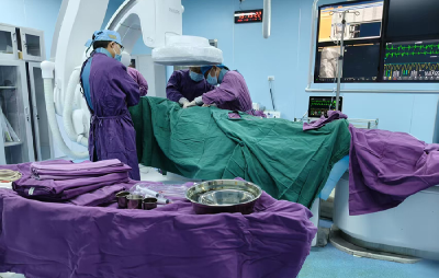 郧阳区人民医院独立完成首例永久性双腔起搏器植入术