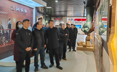 郧阳区融媒体中心党支部开展“双基地”研学主题党日活动