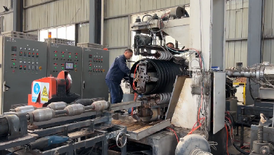 奋力建支点 决战全年红 | 湖北飞歌：创新工艺提产能 全力冲刺四季度