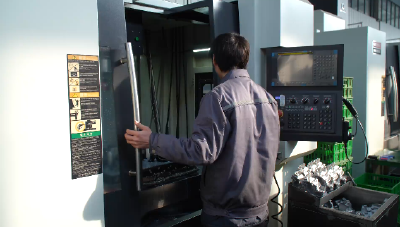 奋力夺取一季度“开门红”丨湖北胜龙机械：专注技术研发 企业产销两旺