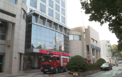 国网郧县供电公司开展消防安全知识培训及应急逃生演练