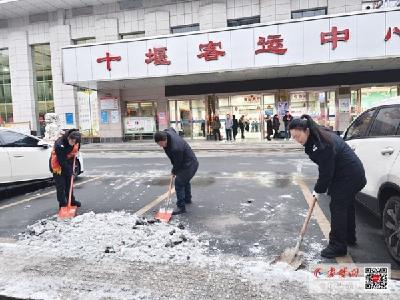 十堰城区至郧西、竹山、竹溪的客运班车均正常发班