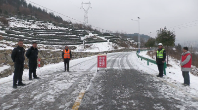 郧阳区谭家湾镇：筑牢雨雪防线 守护群众平安