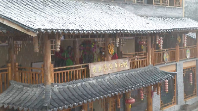 郧阳翻山堰村：村晚聚乡情 深山年味别样浓