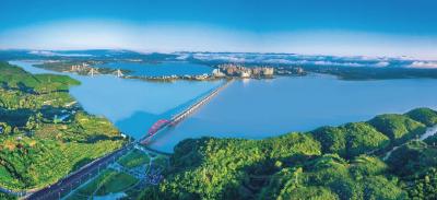 十堰聚鑫文旅集团赴西安考察并签订战略合作协议