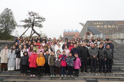 致敬“她力量” 奋进育桃李——十堰市医药卫生学校组织开展“三八”妇女节主题活动