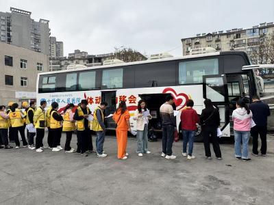 工会联动送健康 暖心守护"新业态"劳动者