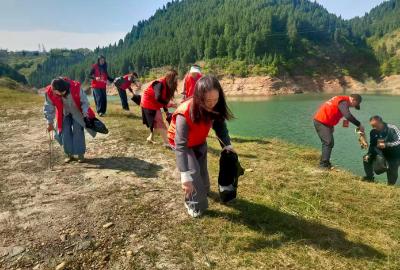 郧阳区茶店镇人大代表：一线护生态办实事
