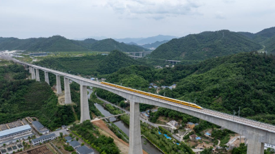 接秦楚 达天下：一座内陆山城的交通跃迁