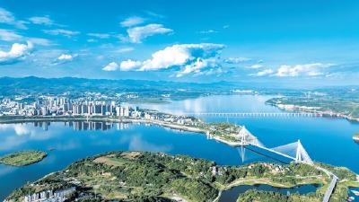 郧阳区：碧水青山 满目清新