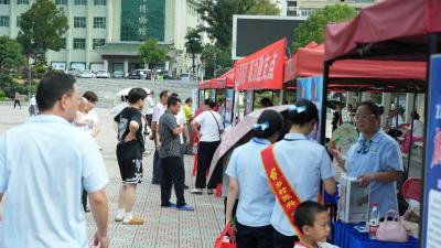 郧阳区总工会：线上线下齐送岗 工会聚力促就业