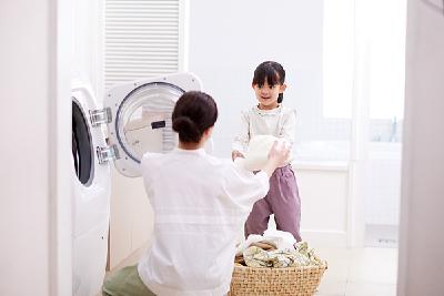 每日辟谣|水温越高，衣服洗得越干净？