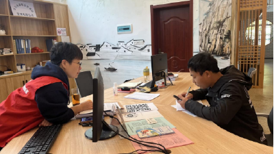 线上线下双线发力 精准服务助力企业高效招聘