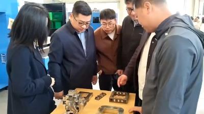 走进智造工厂，解码创新发展