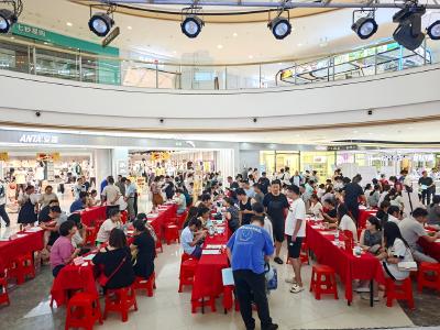 宜昌夷陵：逛“夜市”找工作 解锁求职新模式