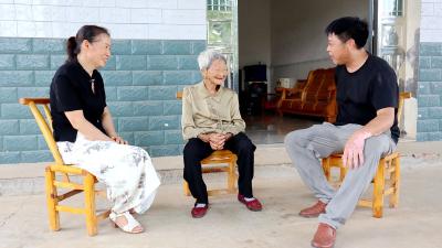 “孝顺女婿”李其权：28载坚守 用爱撑起一个家