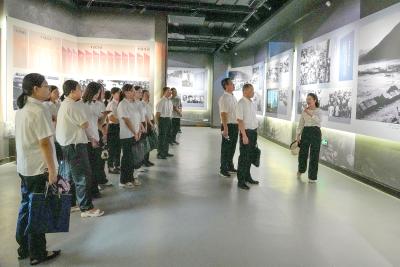 致敬忠魂传薪火 对话历史问初心