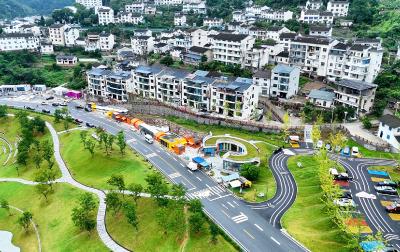 莲沱畔临江风情区即将焕新迎客