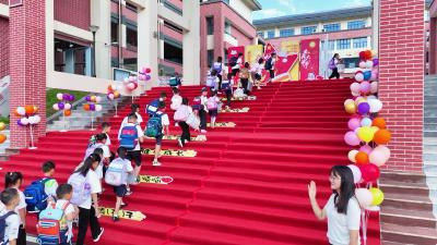 夷陵区开学季“元气满满” 各校花式开启新学期