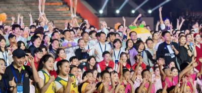 平凡微光是七运会温暖的记忆