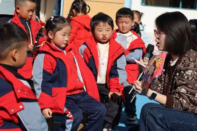 跑进《跑跑镇》的冬日，创想一场阅读奇遇