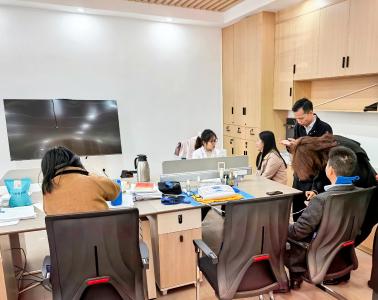 高校义诊进龙泉 中医服务暖民心