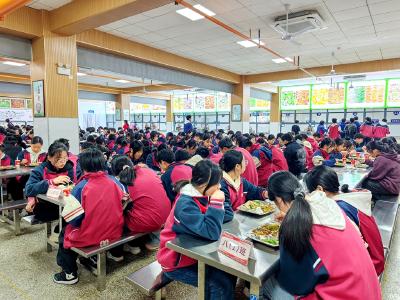 夷陵校园自营食堂2026年实现全覆盖