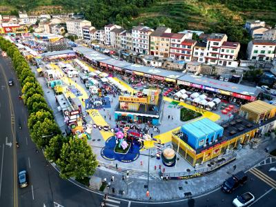 老街巷“破圈” 新场景“出彩”