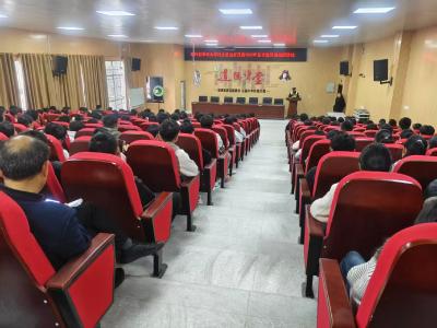 邓村派出所走进校园开展反诈宣传 筑牢青春防护网